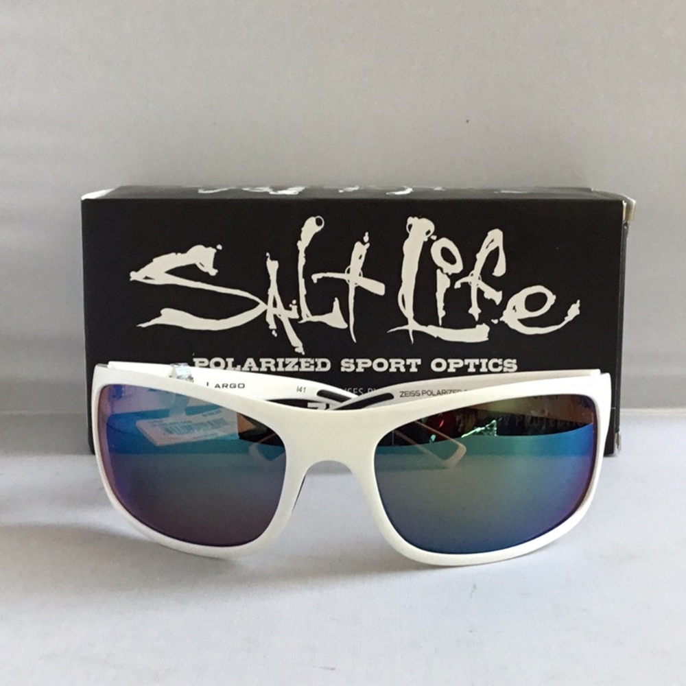 SALT LIFE LARGO SUNGLASSES POLARIZED.